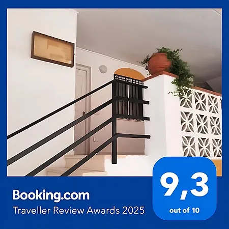 Feel At At Tamara - Two Steps To The Pool Torremolinos