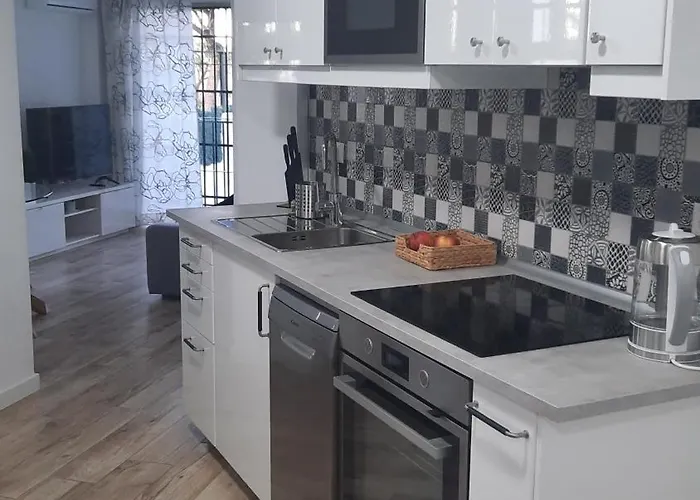 Feel At At Tamara - Two Steps To The Pool Appartement Torremolinos