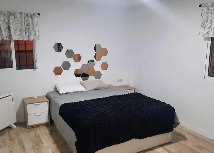 Feel At At Tamara - Two Steps To The Pool * Torremolinos