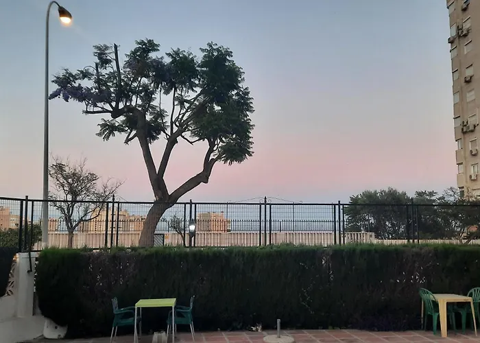 Feel At At Tamara - Two Steps To The Pool Torremolinos