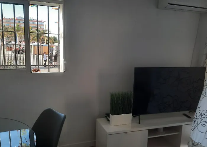 Feel At At Tamara - Two Steps To The Pool Appartement